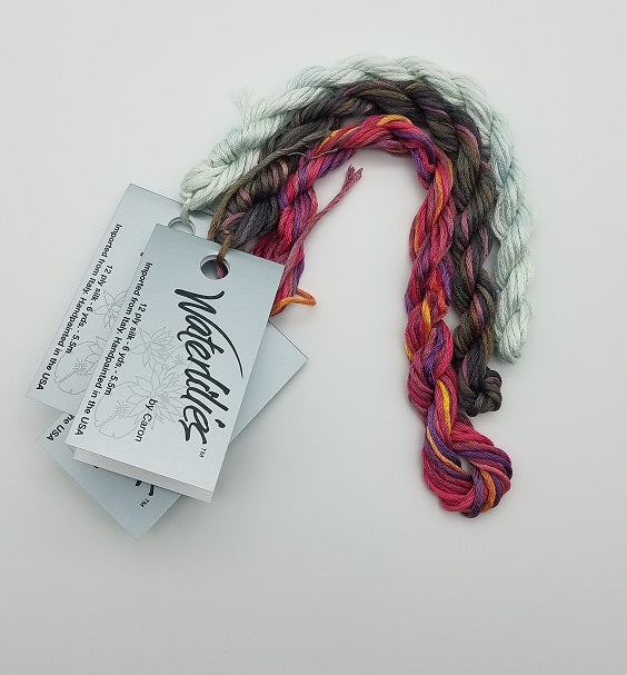 Rosamund - Mirabilia - Chart, Beads, All Thread - MD181