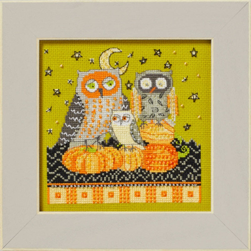 Autumn Owls - Debbie Mumm - Mill Hill - Cross Stitch Kit