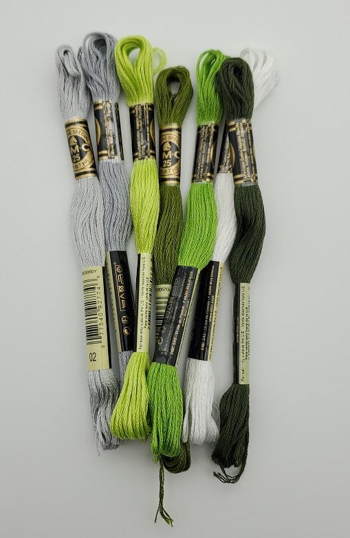 Winter Topiary - Nora Corbett - Chart, Beads, All Thread - NC305