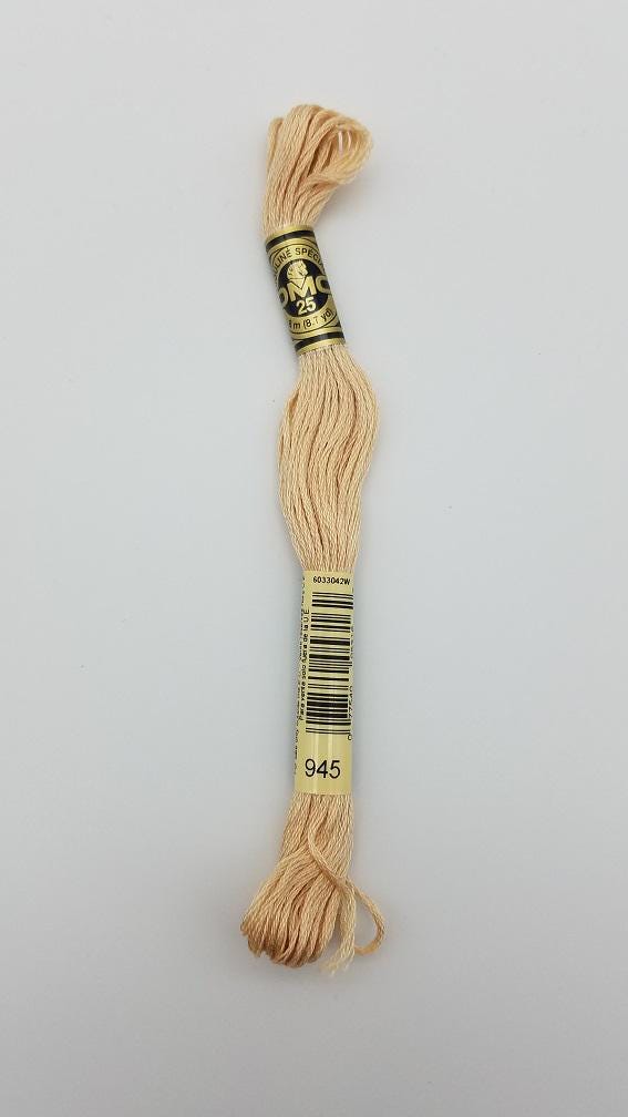 DMC 945 - 6-Strand Floss - Tawny
