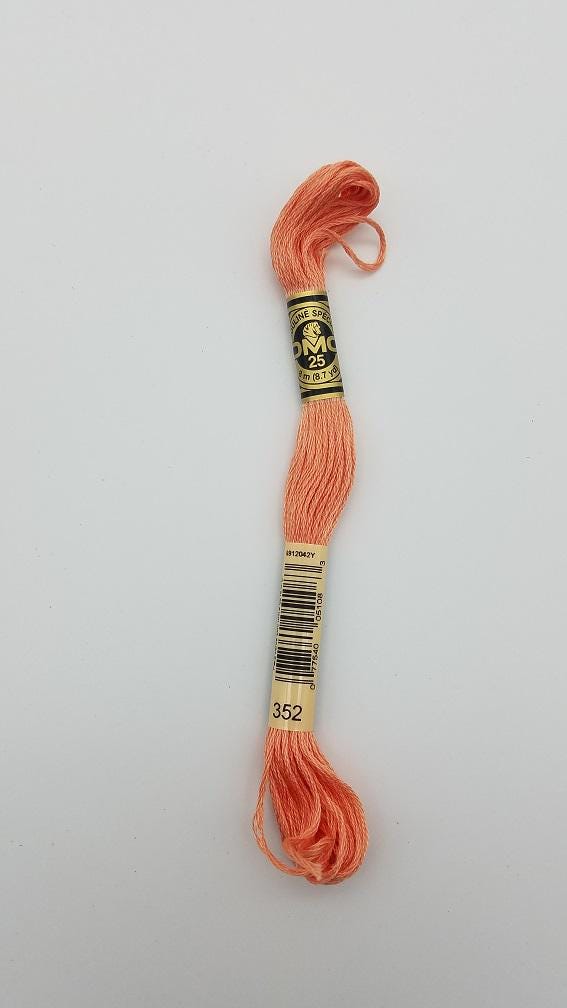 DMC 352 - 6-Strand Floss - Coral Light