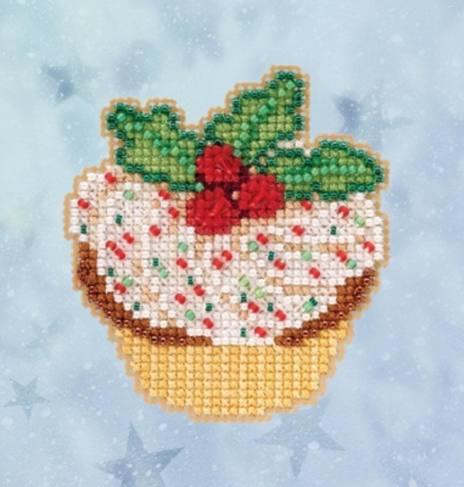 Holly Cupcake - Mill Hill - Winter Holiday - Cross Stitch Kit - MH18-2033